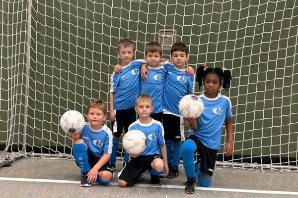 Kinderfußballturnierrunde im Neustädter Sportforum