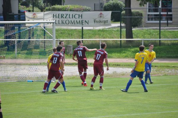 Bilder vom Spiel SSV Neustadt/Sachsen gegen VfB Zittau