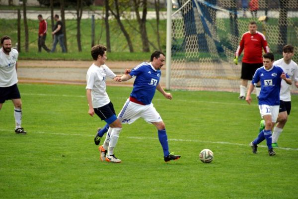 Bilder vom Spiel SSV Neustadt/Sachsen gegen FV Blau-Weiß Stahl Freital 2.