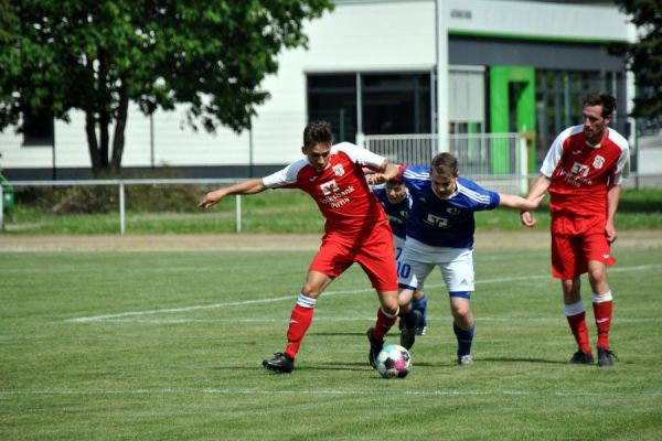 Bilder vom Spiel SSV Neustadt/Sachsen gegen 1. FC Pirna