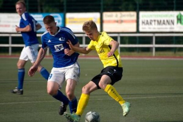 Bilder vom Spiel SSV Neustadt/Sachsen gegen SG Kesselsdorf