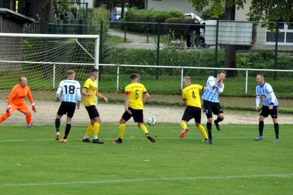 Bilder vom Spiel SSV Neustadt/Sachsen gegen SV Rabenau