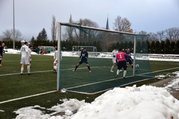 Bilder vom Spiel SSV Neustadt/Sachsen gegen Dorfhainer SV