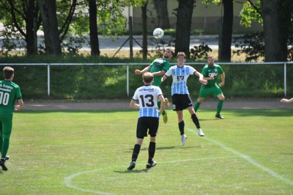 Bilder vom Spiel SSV Neustadt/Sachsen gegen SG Empor Possendorf