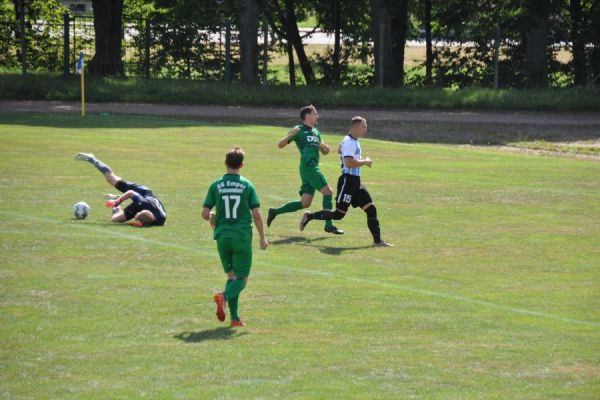 Bilder vom Spiel SSV Neustadt/Sachsen gegen SG Empor Possendorf