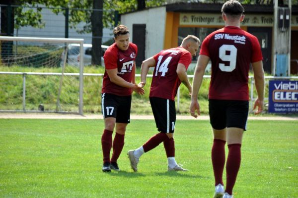 Bilder vom Spiel SSV Neustadt/Sachsen gegen FSV 1923 Lohmen