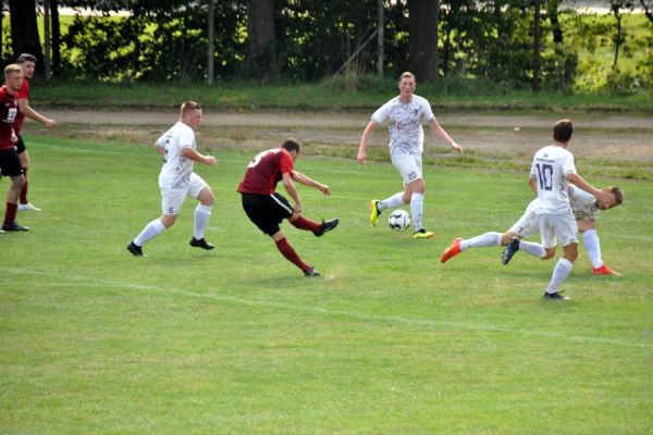 Bilder vom Spiel SSV Neustadt/Sachsen gegen FSV 1923 Lohmen