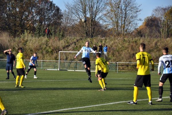 Bilder vom Spiel SSV Neustadt/Sachsen gegen SV Rabenau