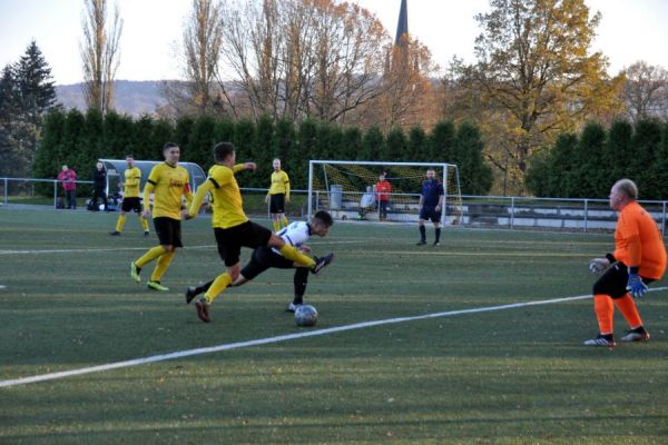 Bilder vom Spiel SSV Neustadt/Sachsen gegen SV Rabenau