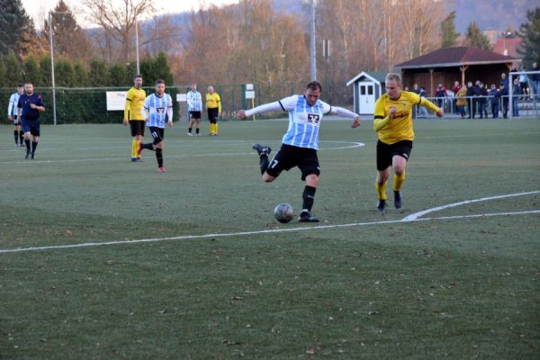 Bilder vom Spiel SSV Neustadt/Sachsen gegen SV Rabenau