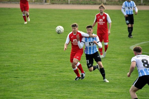 Bild vom Spiel SSV Neustadt/Sachsen gegen 1. FC Pirna