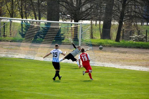Bilder vom Spiel SSV Neustadt/Sachsen gegen 1. FC Pirna