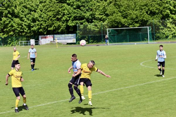 Bild 1. Männer
